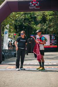 BIB: 
                            <button type="button" onclick="openModal(28019383)" class="btn btn-primary btn-sm float-right btn-popup" data-toggle="modal" data-target=".modal-high-quality">
                        <i class="fas fa-shopping-cart"></i> Add to Cart
                    </button>
                                            <button type="button" onclick="isThisMe(28019383, true)" class="btn btn-success btn-sm float-right btn-popup btn-isme hidden" data-toggle="tooltip" data-placement="bottom" title="นี่คือรูปของคุณใช่ไหม คลิกที่นี่เพื่อเอาเข้าอัลบั้ม">
                        <i class="fas fa-plus"></i> Add to album
                    </button>
                    <button type="button" onclick="isThisMe(28019383, false)" class="btn btn-warning btn-sm float-right btn-popup btn-isnotme hidden">
                        <i class="fas fa-ban"></i> Remove from album
                    </button>